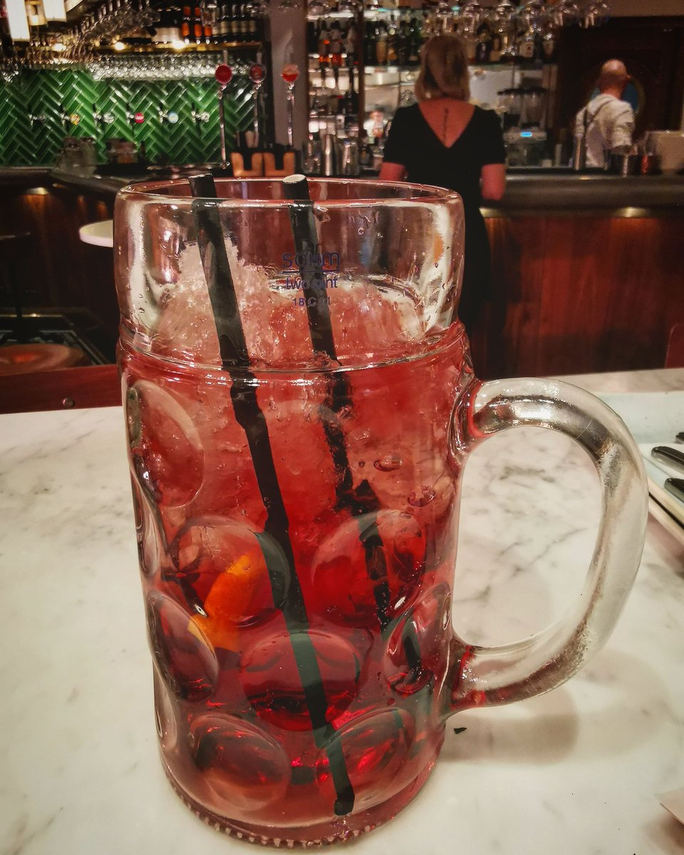 stephaniejmoon's tweet photo. Now that is what I call a staff drink!
#grsatday #busy👍😐
Thirsty work...
Busy day @Alexanders_Bar
#teamAlexanders
#chef
#cheflife https://t.co/UEsCYuRwDf
