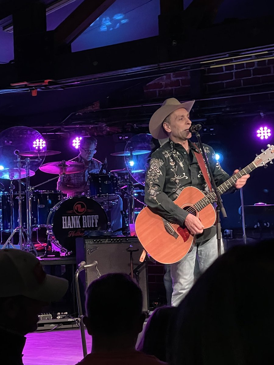 barstoolCT's tweet photo. Heading to @thebluebirdbar to see Hank Ruff and the Hellbenders. They rocked it last week, even Papa Ruff joined in! If the Boot Fits is going platinum just wait on it https://t.co/AkQyAU4sf3