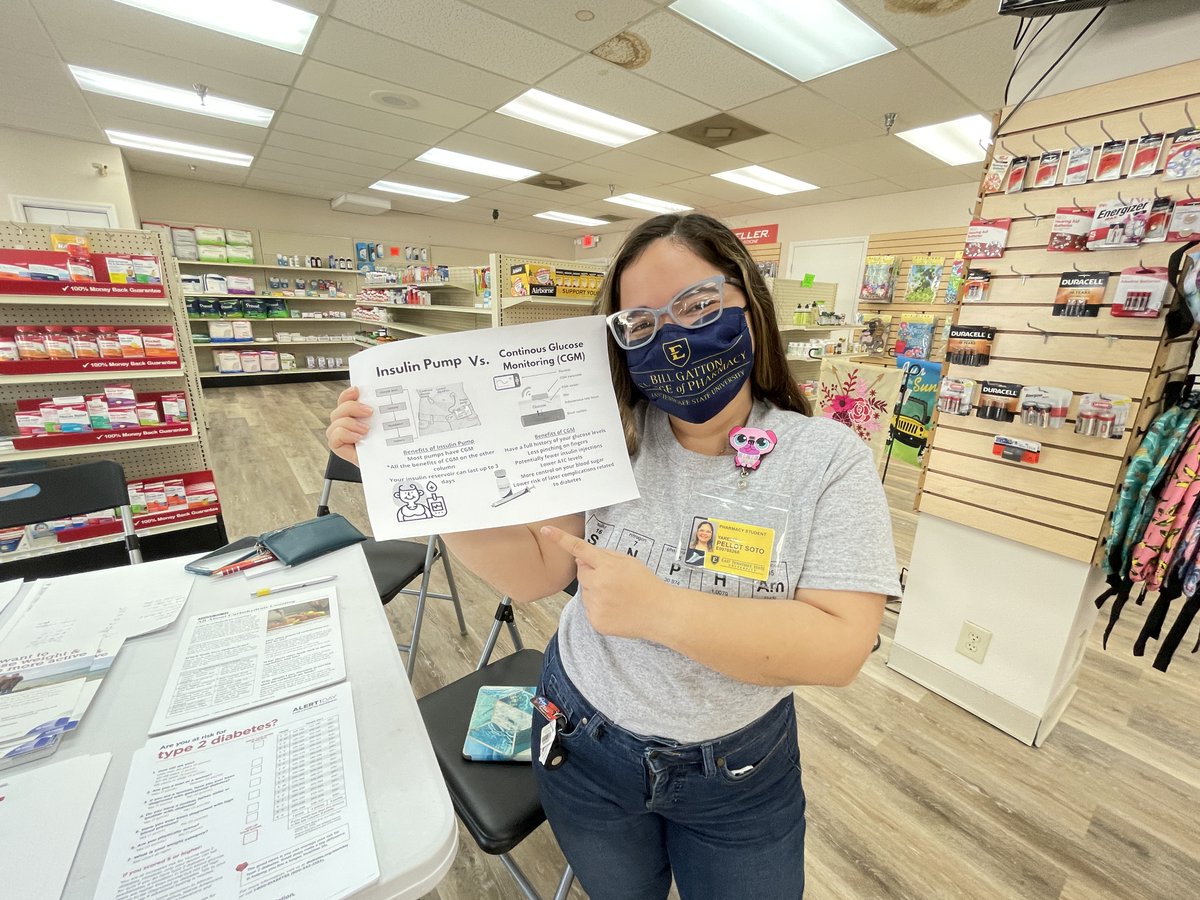 ETSUSNPhA's tweet photo. Early, we teamed up with ETSU NCPA to provide diabetes education to patients at West Towne Pharmacy! We would like to thank them, and we look forward to similar events in the future!

#ETSUSNPhA #SNPhA #ETSUPharmacy #SNPhARegion2 #GrowingFromOurROOTS #SNPhAFightingDiabetes #NCPA https://t.co/xvONycEqjA