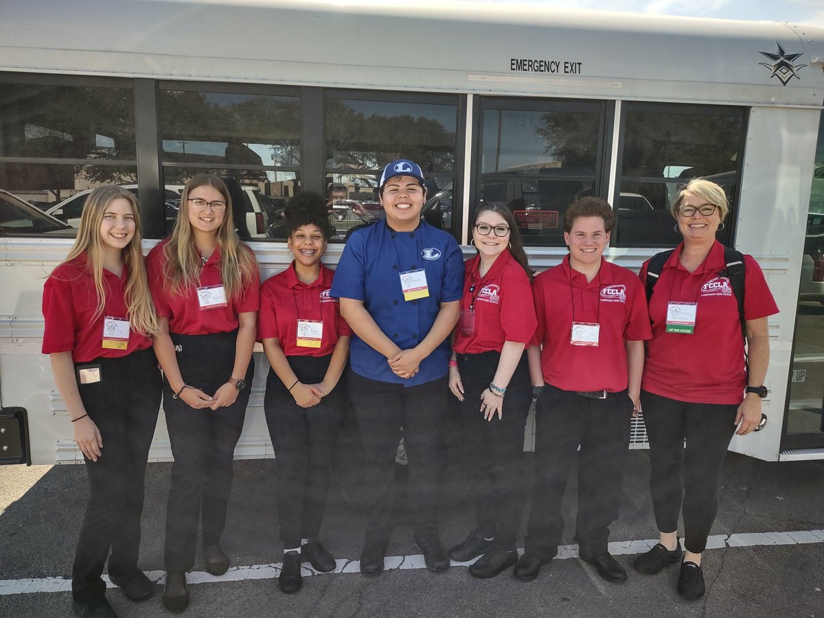 We are headed to State!! So proud of this group with all the hard work and hours they put in ! We advanced to State in Cupcake battle &amp; Cupcake presentation!! #BadgerNation