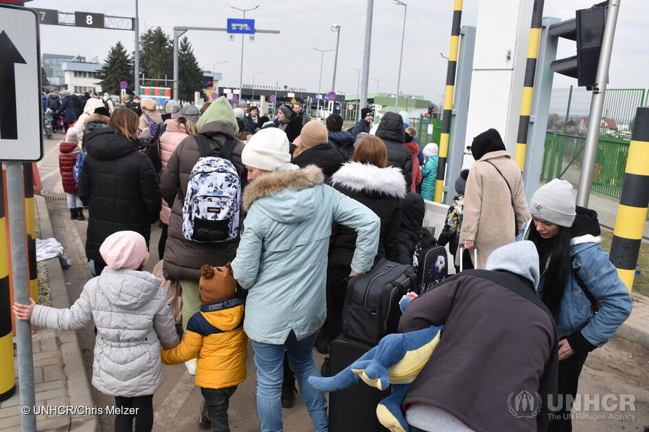 Refugees's tweet photo. Every minute counts in an emergency, and your kindness can help newly displaced refugees from Ukraine find safety, stability and hope.

Please donate: https://t.co/H2WrdGDq5z https://t.co/PnjwcF12Ju