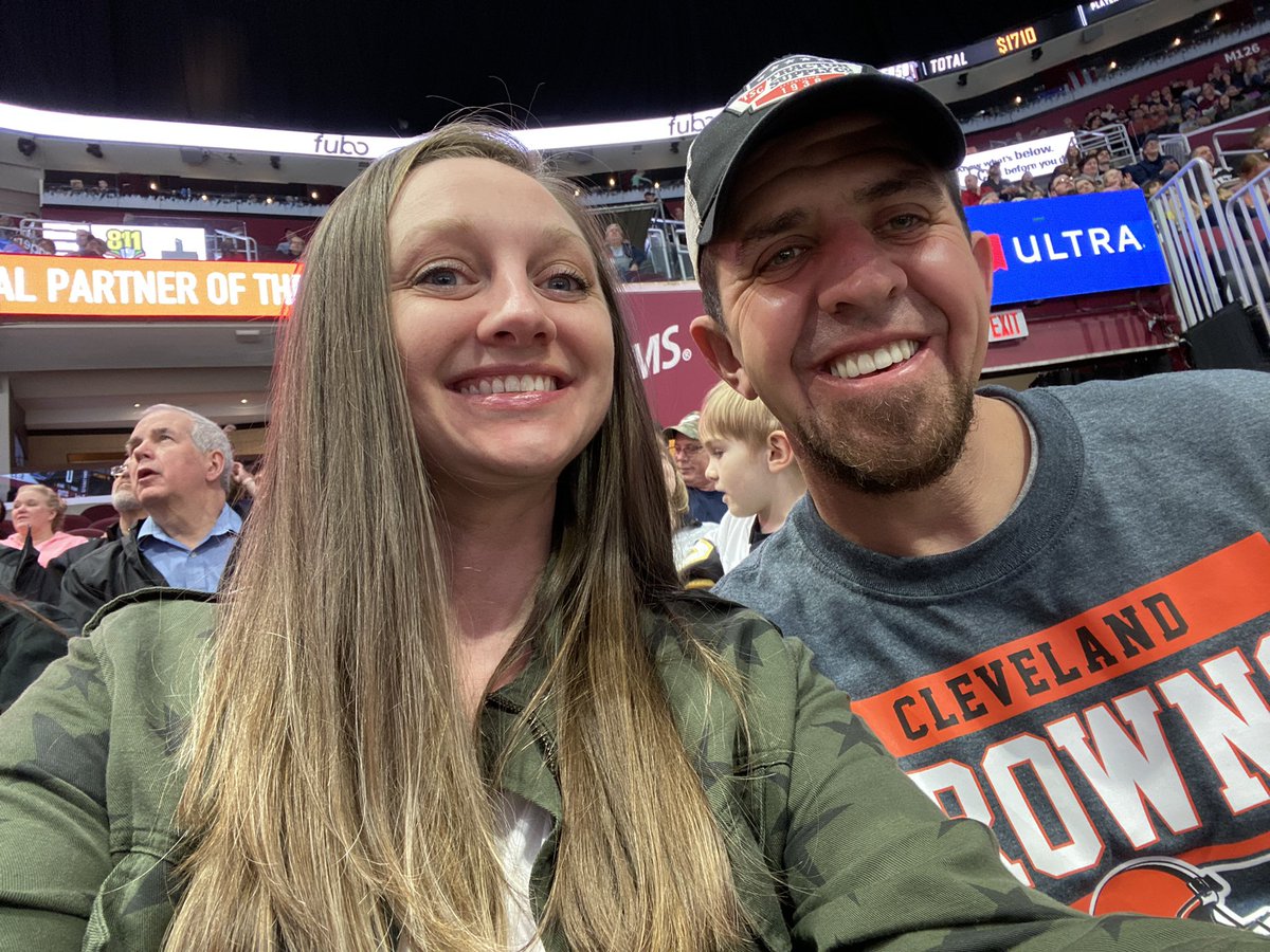 Harlow324's tweet photo. @monstershockey #monstersxv #clevelandmonsters #monstershockey https://t.co/xra0gEour5