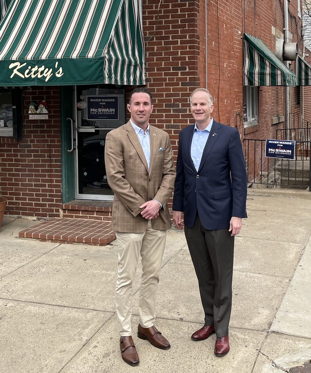 McSwainPA's tweet photo. The best place to kick off a day of campaigning in Northeast Philly? Kitty’s Luncheonette! Thanks to my friend @SamOropeza4, candidate for State Senate in the 5th Senatorial District, for joining me on the trail! https://t.co/HRdInOdzfg