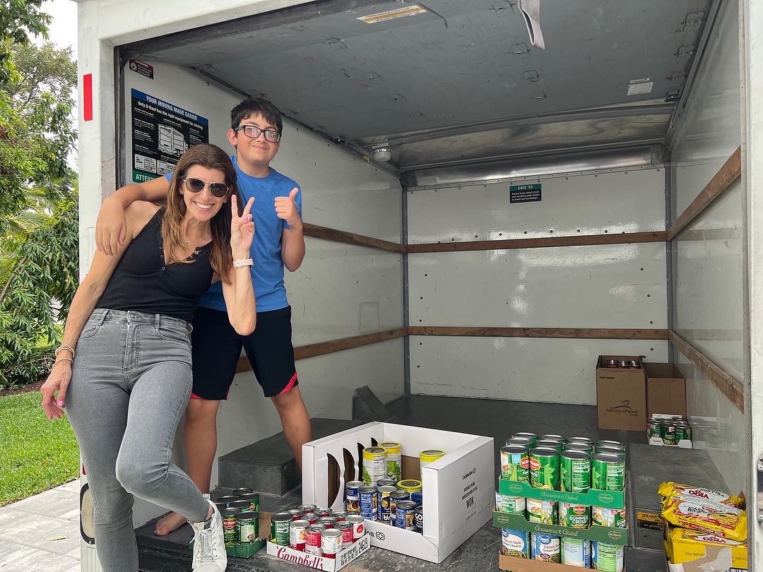 CCawesomefound's tweet photo. It’s almost go time! Thanks to our @CCawesomefound Mitzvah Day donors we’ve exceeded our goals! So that means more last minute shopping and packing a U-Haul and 3 SUV’s worth of supplies for #ProjectUpStart families in need. #KidsHelpingKids #UnleashYourAwesome https://t.co/1z198xQToX