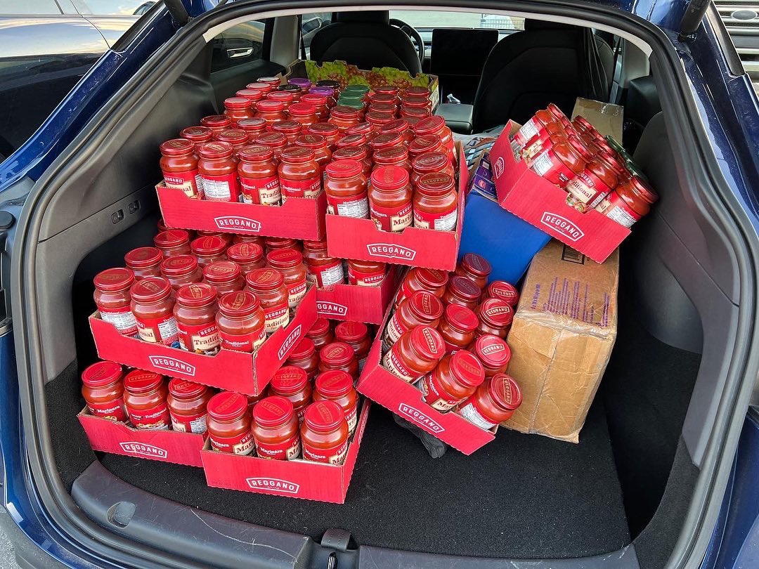 CCawesomefound's tweet photo. It’s almost go time! Thanks to our @CCawesomefound Mitzvah Day donors we’ve exceeded our goals! So that means more last minute shopping and packing a U-Haul and 3 SUV’s worth of supplies for #ProjectUpStart families in need. #KidsHelpingKids #UnleashYourAwesome https://t.co/1z198xQToX