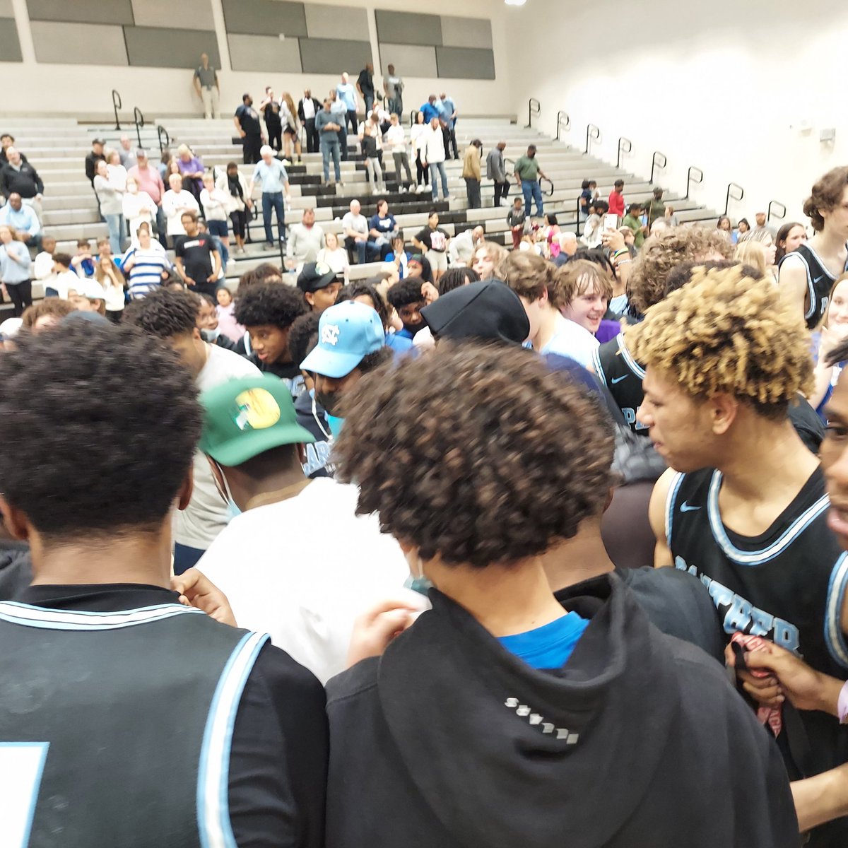 dcoe_3's tweet photo. Enjoyed ending the day by handing the @NCHSAA Regional Championship trophy to Panther Creek Men's basketball team! Wonderful to see Millbrook and Apex Friendship battle it out in the women's game with AFHS getting the victory.  Amazing job of hosting by @G_L_ATHLETICS ! https://t.co/Wk0YkHIl19