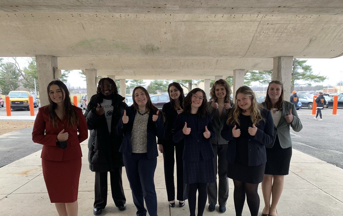 gma4n6's tweet photo. Congrats to all 9 Monarchs ( One is missing from the pic)that competed today at the PCFL finals. 5 of these students will be traveling to Washington DC to compete at the NCFL National Tournament! #gma4n6 #gofightwin #bebold #team #foreverteam. https://t.co/5XSlpSfJuq