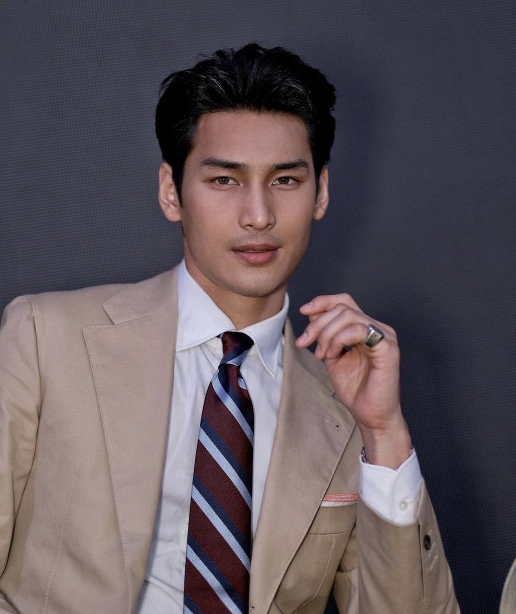 Тайские сериалы. Пи пхайю актёр. Апо наттавин. Наттавин ваттанагитипхат. Ваттанакитипат актер актер.