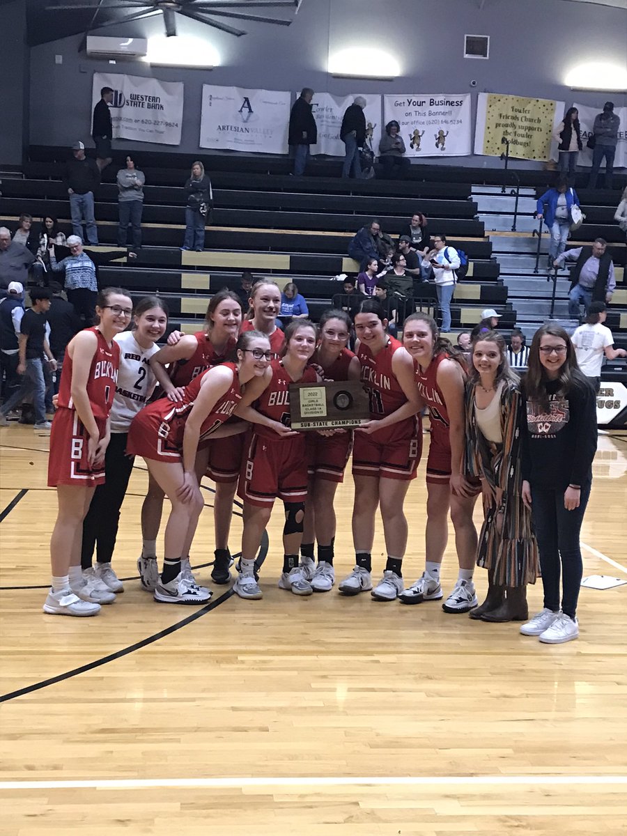 Bucklin Red Aces tweet media