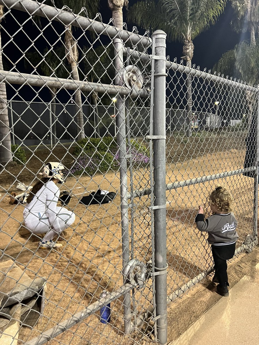 jen_schro's tweet photo. Dear Every College Softball Player:

You never know who’s dream you’re sparking.

XO,
A Washed Up Mom https://t.co/Ego3dBBPMf