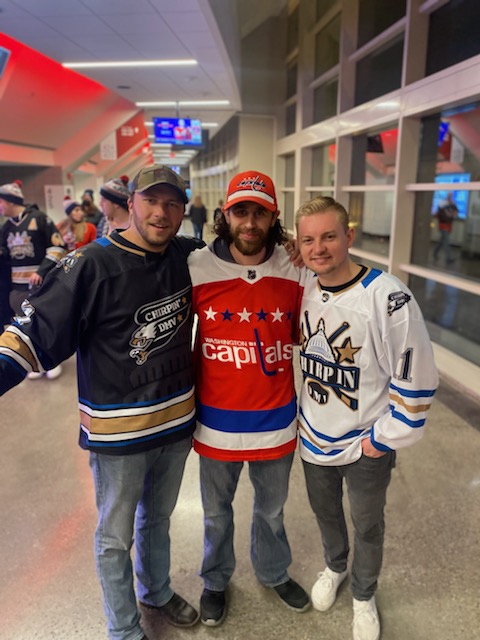 TXHT_Hockey's tweet photo. #TXHT and @ChirpinDMV together at tonight's #CapsKraken game.
Fun time and great conversations were had tonight. https://t.co/7opX5tMgNZ