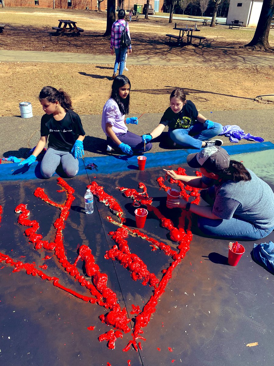 PawsitiveBaker's tweet photo. It’s getting real!  Two weeks until showtime! Amazing Volunteers working hard on set pieces today. https://t.co/P00GFt9y0f