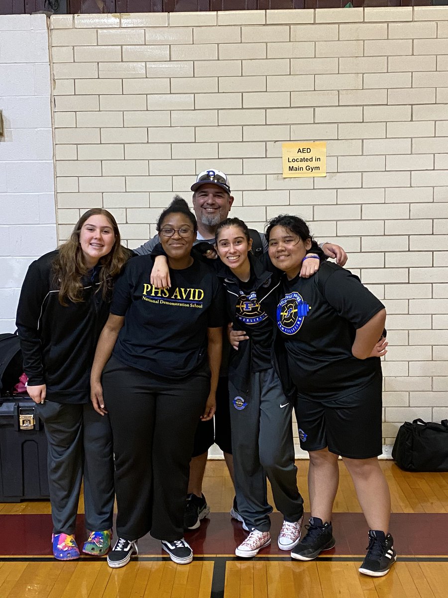 coacharmatta's tweet photo. Can’t say enough about these girls. They have competed hard all season and made huge gains. They went out and competed hard at THSWPA Regional Championships today. #BeGreat #Pfamily #PVillePower #RidefortheBrand https://t.co/q7wsomWYVc