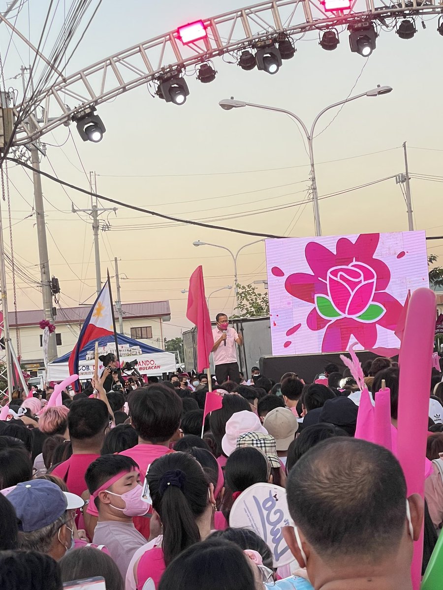 _rainbowfighter's tweet photo. #Magdalo representative campaigned for Senator @TrillanesSonny.
#58TRILLANESsaSenado
#LeniKikoTeam2022 ๐๐ฟ https://t.co/MjUGHRpC1b