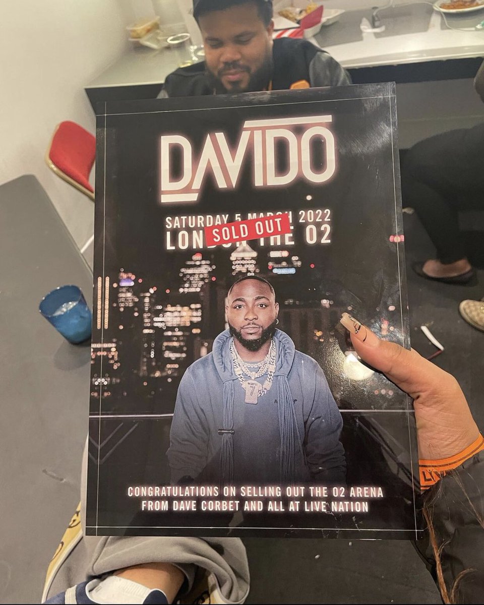 takingCustody's tweet image. #WRBLO2 #DavidoO2 #DavidoatTheO2