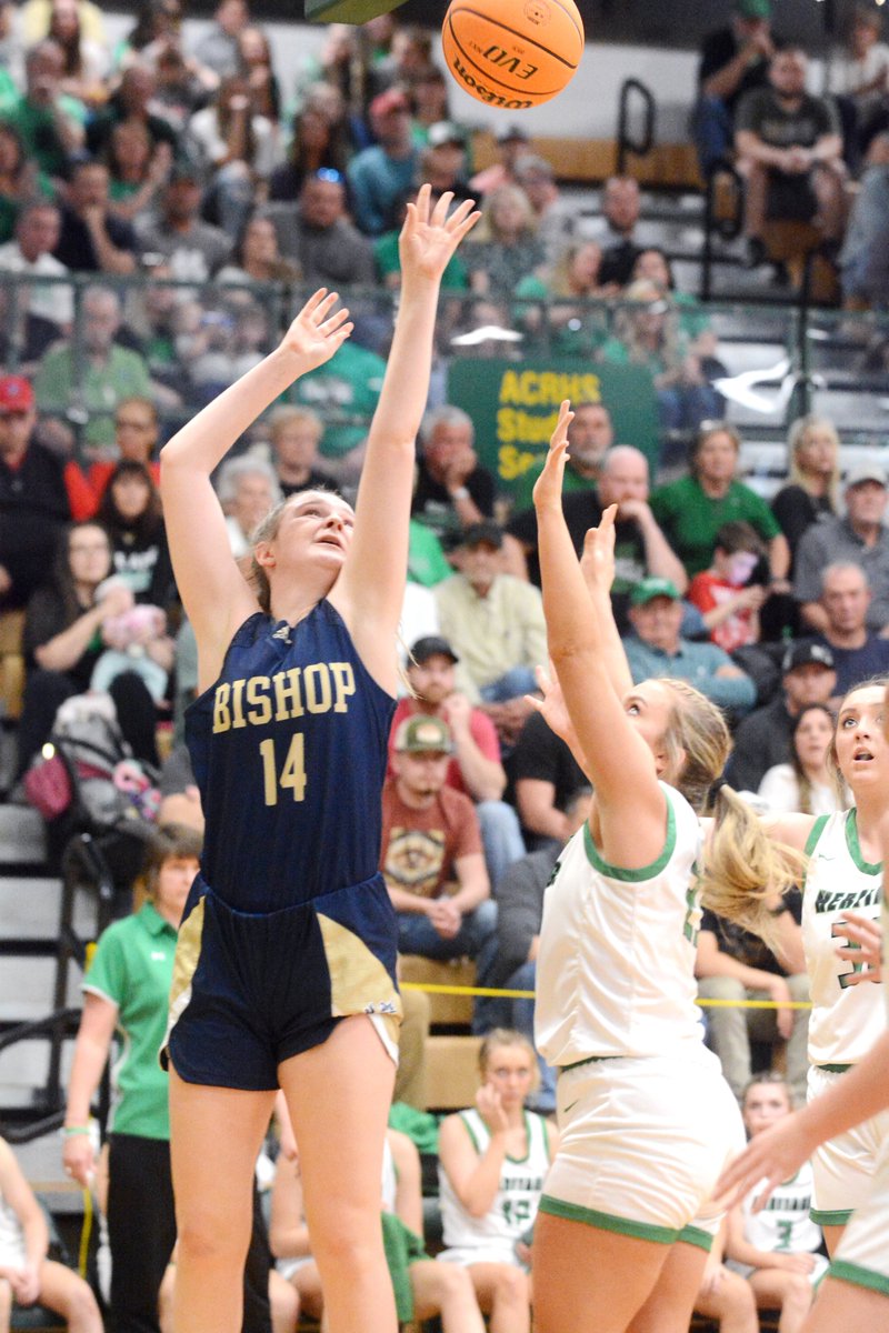 HPEmichael's tweet photo. Bishop girls advance to state championship | HPE https://t.co/WdWaa25CSU @BMHSVillains @thevlvs https://t.co/flBOwH5oxN