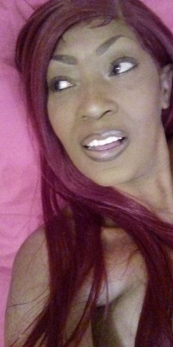 Just realized I'm 55 next week and I'm doing me just fine 💋 https://t.co/3hHCAvxOpM