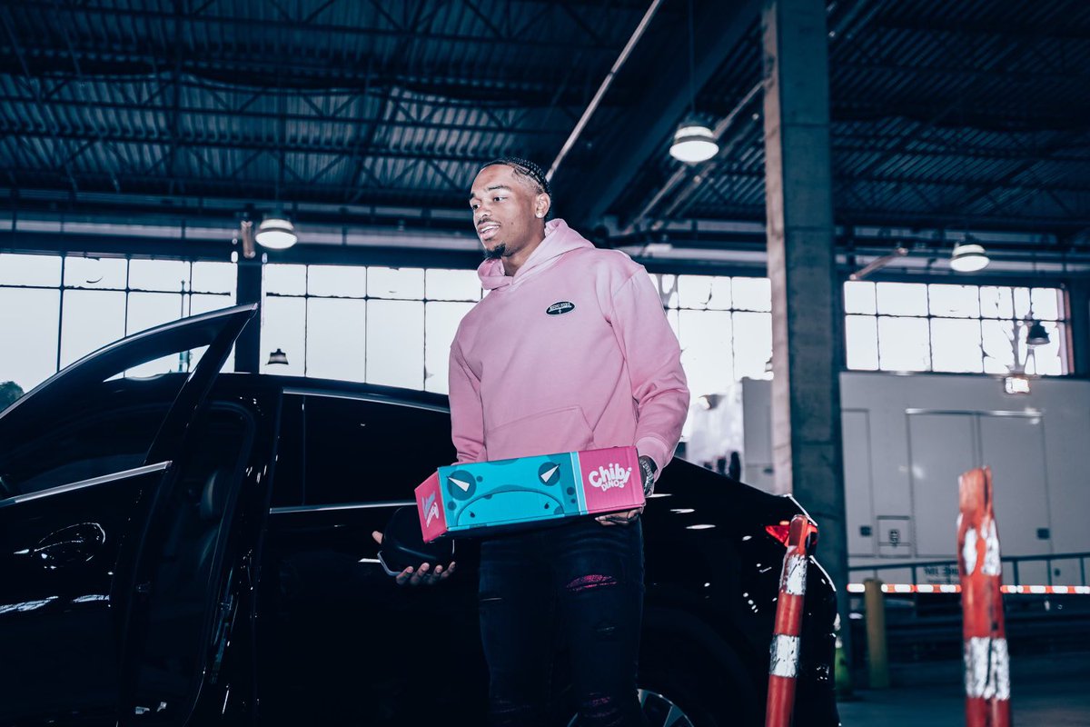 ChibiDinosNFT's tweet photo. @DinosChibi x @PJWashington  

#betonyourself #staytuned https://t.co/m5jtuNb4lf