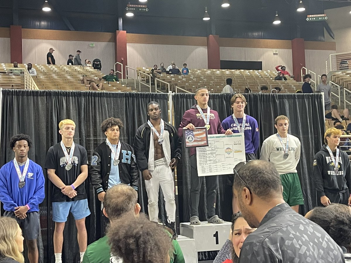 RogerColon16's tweet photo. Today was the end to a fantastic season. Two state finalists Jabore and Gaby. Jabore just fell short and placed second while Gaby took home the gold. There isn’t enough word count on twitter to explain what these two went through. This is what grit looks like.
#GRIT #WRESTLING https://t.co/YWL9Tblz2L
