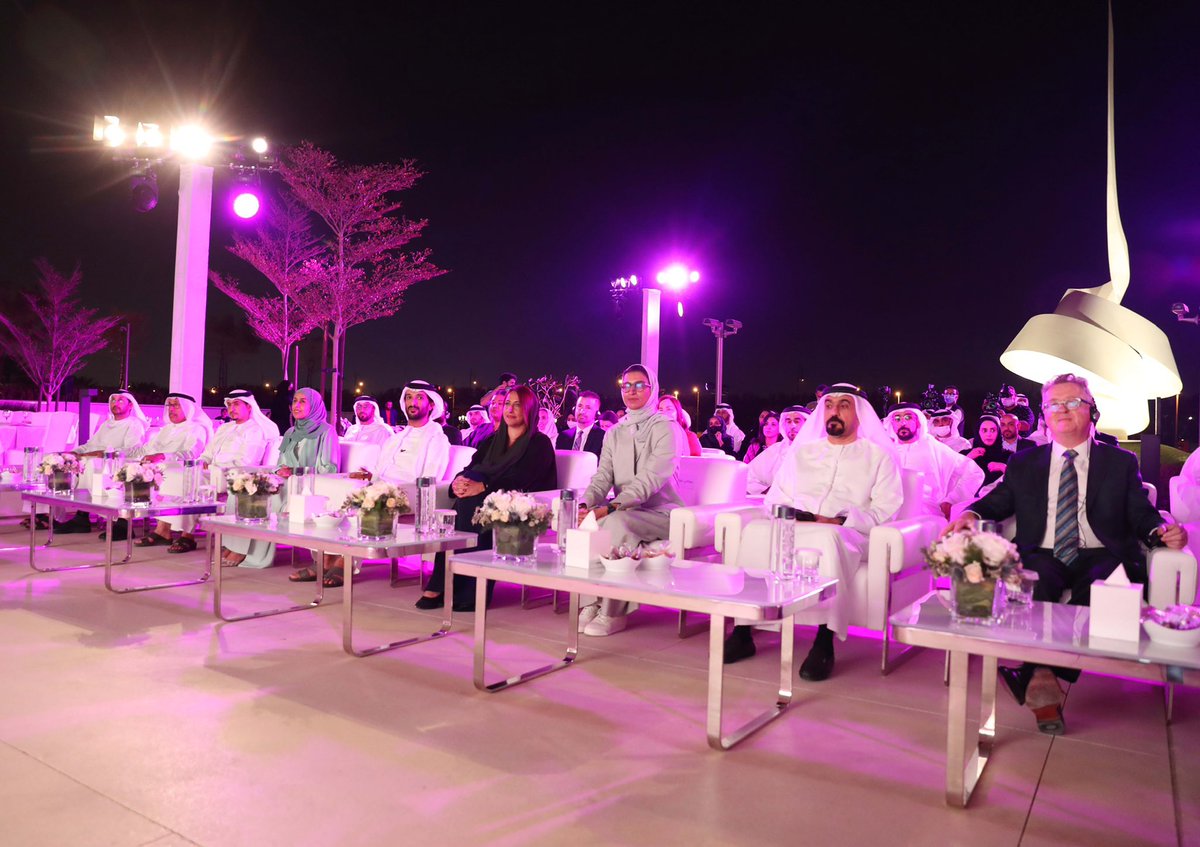 Bodour's tweet photo. أنا سعيدة بإطلاق جمعية الإمارات لإدارة حقوق النسخ. 12 عاماً ونحن نعمل على تأسيسها، لإدراكنا تأثيرها الإيجابي في تطوير اقتصاد المعرفة وتعزيز تنافسية الصناعات الإبداعية 
بالدولة. https://t.co/3TwLxj1XPL