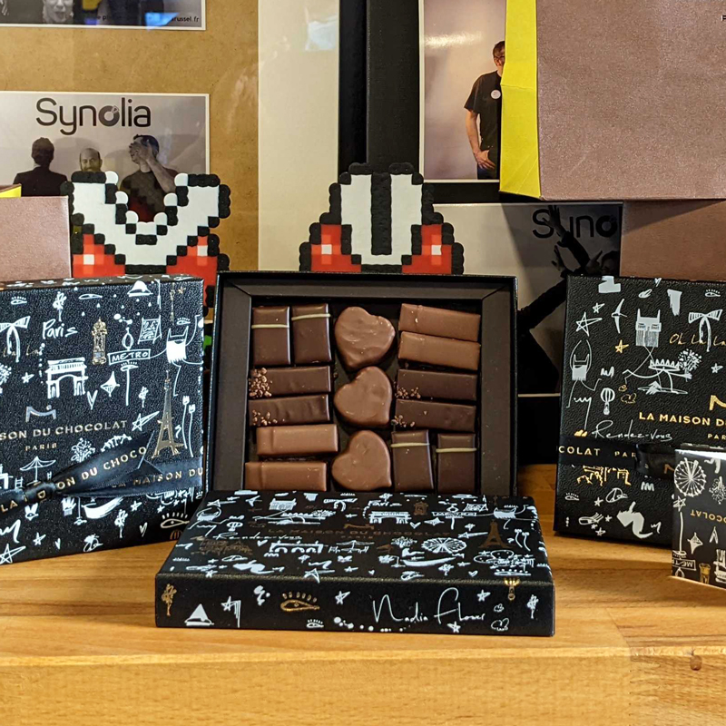 ❤ Plaisir d'offrir, joie de recevoir ❤

Merci à <a href="/MaisonChocolat/">La Maison du Chocolat</a> pour ces jolis et délicieux coffrets, qui ont ravi les papilles chez Synolia à #Lyon 😋
<a href="/Zendesk/">Zendesk</a> #customersatisfaction #chocolate #CRM #ThinkOutOfTheCodes #chocolat