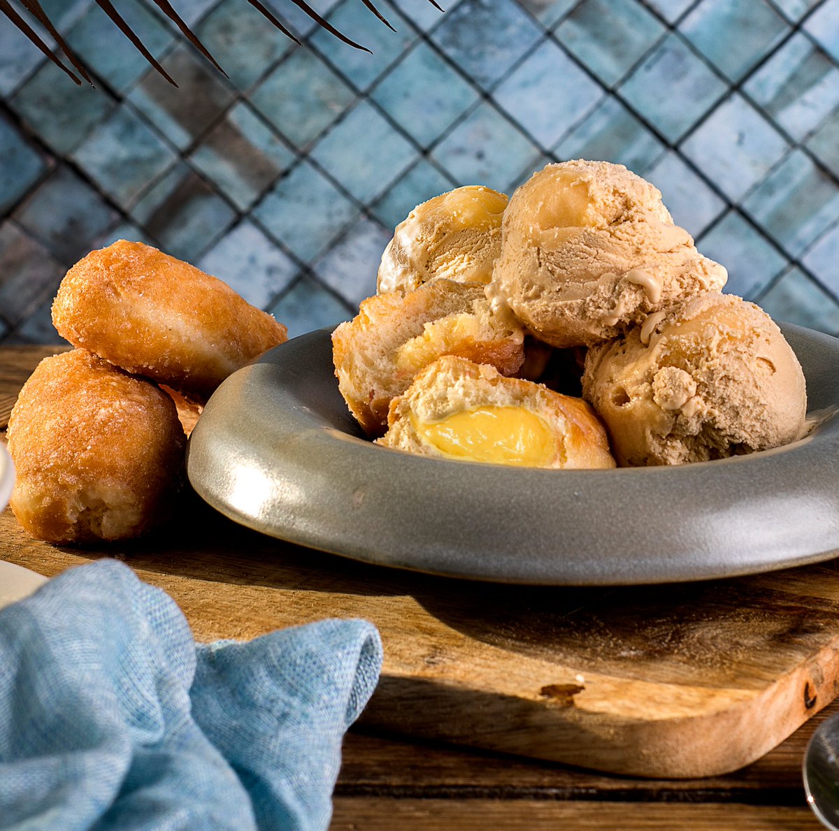 Novedad 2022: Helado de Xuxo. Este año queremos sorprenderte con el helado sabor a pastel de Xuxo o pepito, con crema pastelera y bañado en azúcar glass. Muy pronto en las grandes cadenas de distribución.
#Laibense1892 #helados #instantesenormes