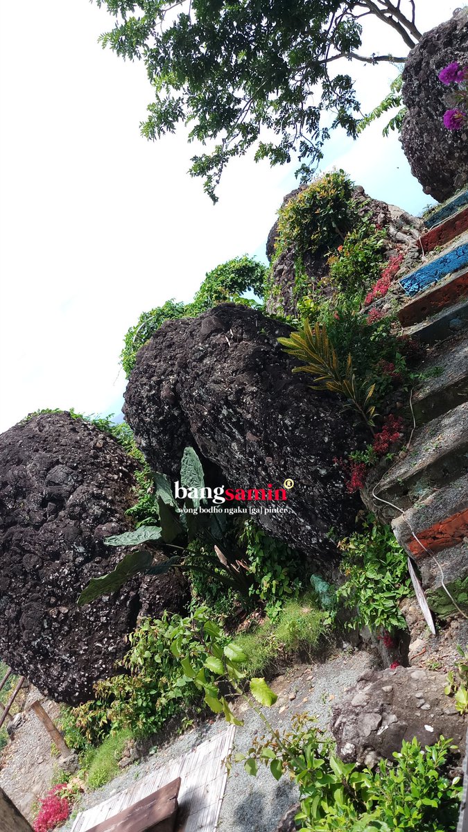 bangsamanja's tweet photo. 11. Jujur saat ini Pengelola butuh pendamping yang potensial. Hanya butuh sentuhan yang serius, bisa menjadikan icon wisata gunung kuniran bisa eksis lagi #butuhinvestor #obyekwisata https://t.co/nwJqXyg2R2
