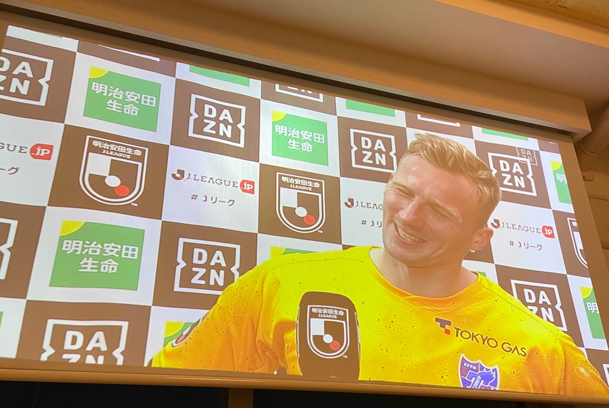 mecha70's tweet photo. スォヴィクの笑顔がかわいすぎる　#fctokyo https://t.co/JWFRzEiNcx