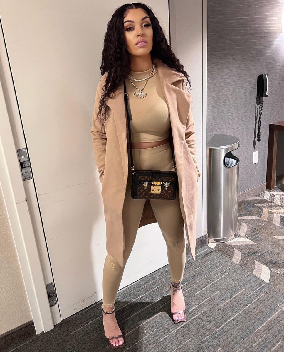 princenation___'s tweet photo. happy birthday to the female goat <3 . i appreciate you so much . words can’t explain how much i love &amp; care for you . i’ll literally support you forever . i hope you have a good day fav ! the big 25 ❤️ ‘ 

@bianncarraines https://t.co/I6TEl1L44Q