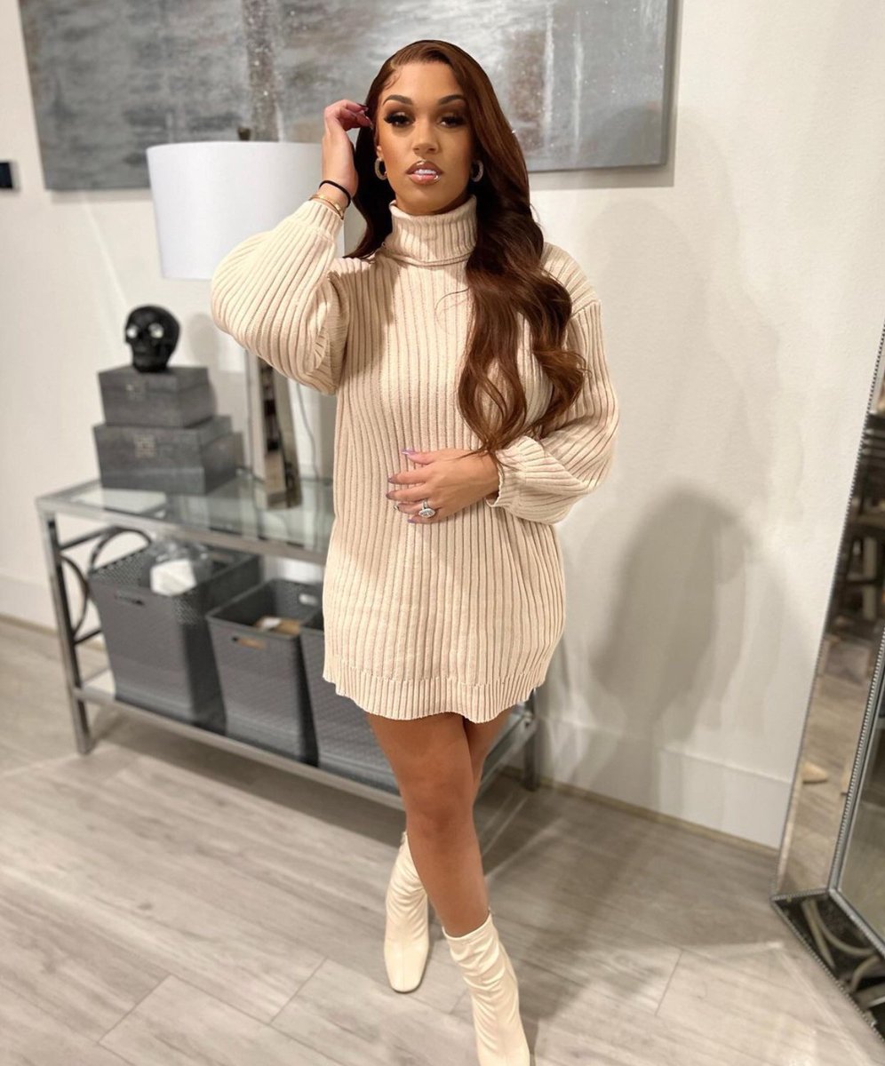 princenation___'s tweet photo. happy birthday to the female goat <3 . i appreciate you so much . words can’t explain how much i love &amp; care for you . i’ll literally support you forever . i hope you have a good day fav ! the big 25 ❤️ ‘ 

@bianncarraines https://t.co/I6TEl1L44Q