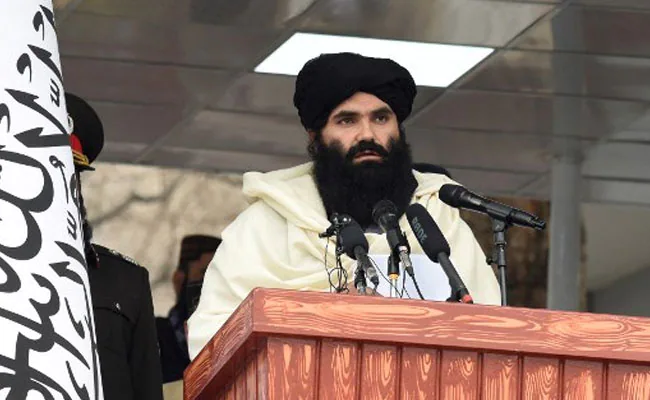 Afghanistan's Interior Minister & #HaqqaniNetwork's most wanted terrorist-  #SirajuddinHaqqani, shows his face for the 1st time

One of the Taliban's most secretive leaders, was photographed openly for the first time Saturday at a passing-out parade for new Afghan police recruits
