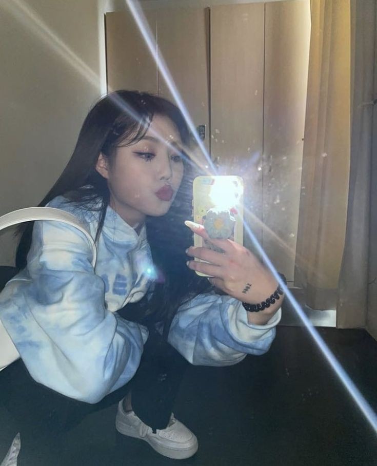 luxsosoo's tweet photo. ⠀⠀⠀
⠀⠀⠀⠀⠀⠀⠀   𝐈 𝙘ᦅu𝗹𝗱 𝗯ɘ a be𝘁𝘁ᧉr. ִ˖✧⠀⠀⠀
⠀⠀⠀⠀⠀⠀  ⠀ ❪.𝗴ı𝗿l.❫𝗳𝗿ıɘ𝗻𝗱 𝘁𝗵an 𝗵ᧉr
⠀⠀⠀⠀⠀⠀ https://t.co/aRORNk8KwI