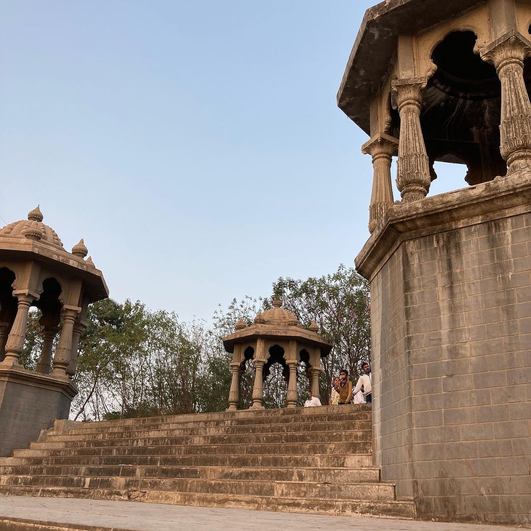 maha_tourism's tweet photo. Maharashtra is the land of saints. The thoughts and abhangas of Saint Tukaram Maharaj, who mirrored the society, have made a great contribution to the culture here.
Credit - instalogues https://t.co/pjF90MxWnl