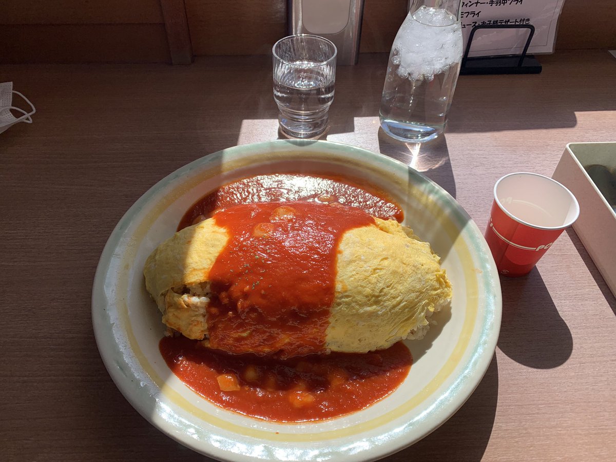 sterseaker's tweet photo. 久しぶりに食った https://t.co/Z2SUGDU2N2