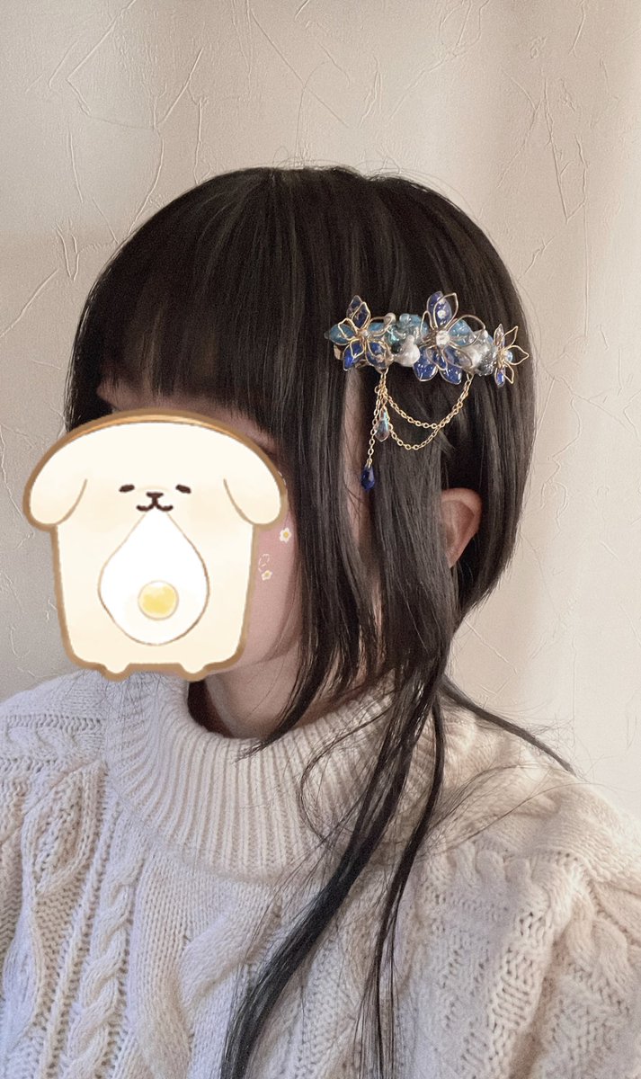 Rora8190's tweet photo. かの様 ( @kanoline1008 )の所で買ったバレッタが可愛すぎる
私の場合横に飾りとして付けるだけになっちゃうけど、ほんとに可愛い
ずっとこういうの探してたんだ～🥰 https://t.co/4bbVl229xM