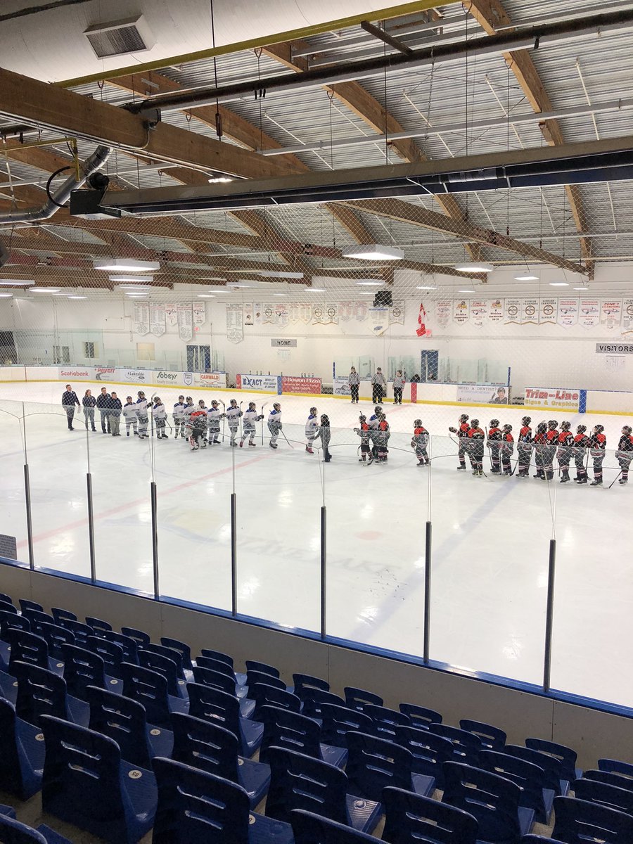Hard fought battle back and forth making one heck of a game 1.  The whole team fought hard earning them all the DogChain. Great game Vikings!!!