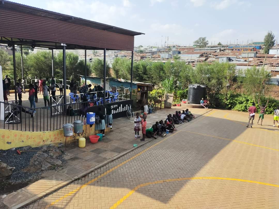 CBCKENYA's tweet photo. A normal day in our community center..

Our children,young men and women using every inch of space to nurture their gifts and talents.

Fun/Play/Discipleship/Mentorship/Hope/Restoration 

#CBCK @CBCKENYA https://t.co/TPf1COcNVo