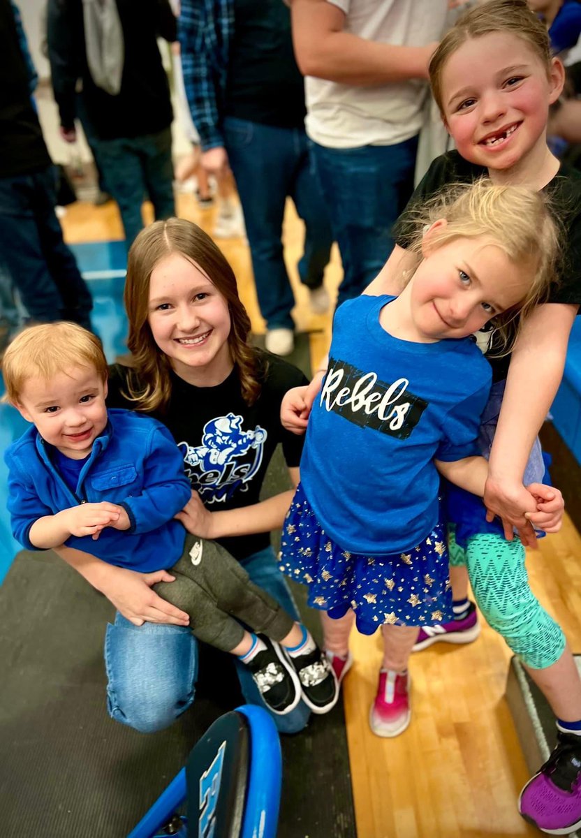 South Gray Rebels are going back to State! 💙🏀 <a href="/BradyDeges/">Brady Deges</a>