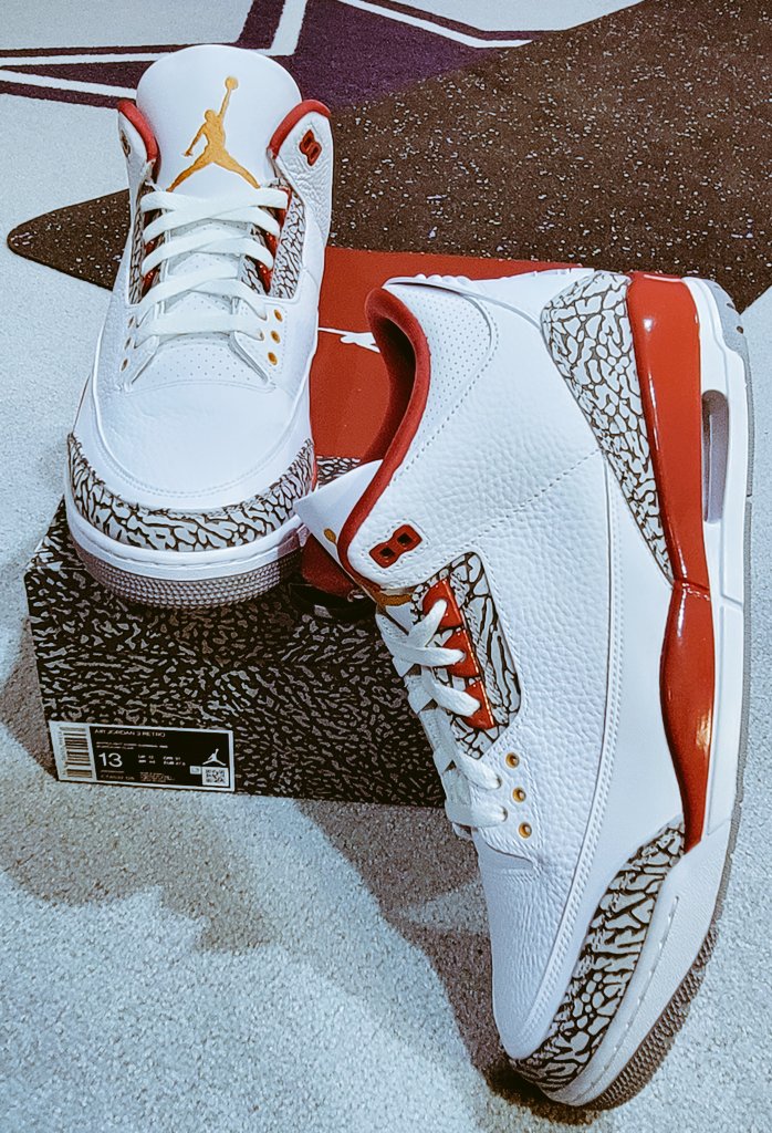 Ni_mark's tweet photo. These looks so damm good in hand..#jordan3 #sneakerhead #sneakeraddict #jumpman #cardinal3s #Nike https://t.co/Yr4v09Oeom