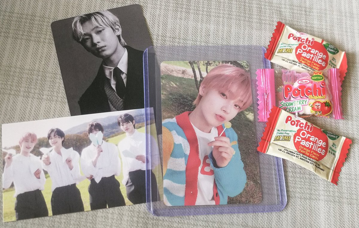 skyunie's tweet image. hello @bluplecart! sunoo came home today! thank you so much for packing the pc safely and for the freebies 🌷
#bluproofs