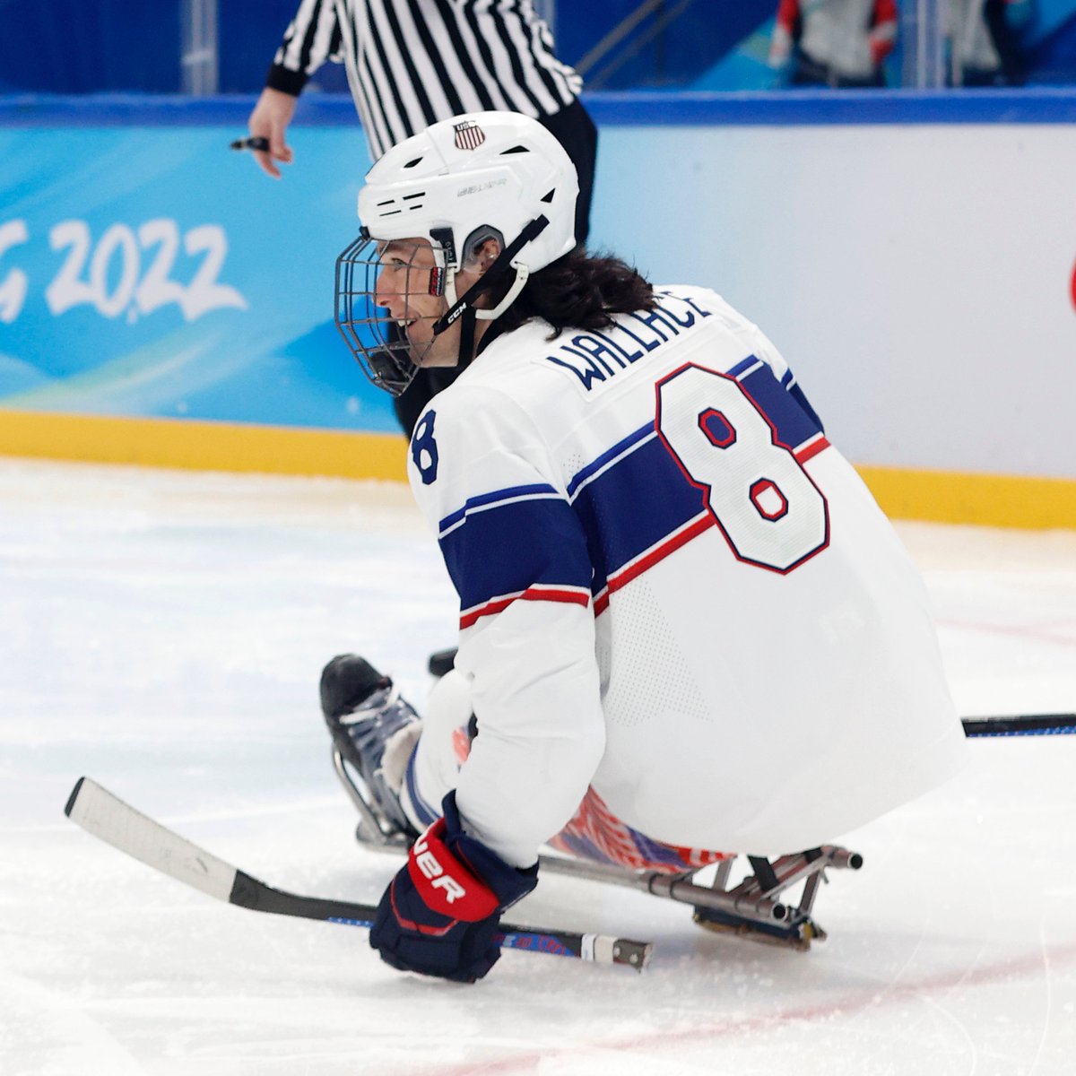 usahockey's tweet photo. 🧢🧢🧢A HATTY IN THE FIRST FOR @JWallace_USA?!🧢🧢🧢

#WinterParalympics | #TeamUSA🇺🇸 https://t.co/KUS9dbQPau