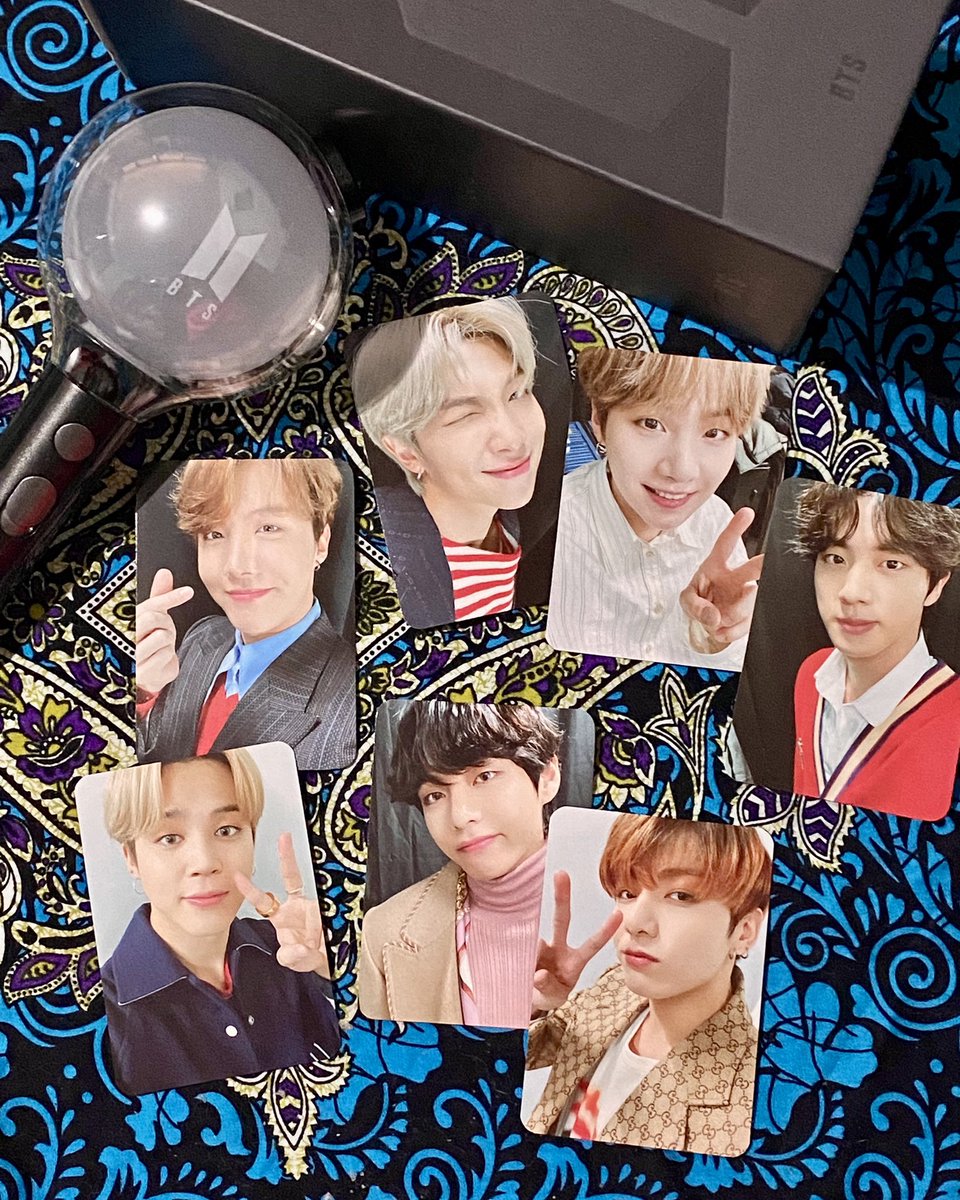 thirtaetwelve's tweet photo. PTD-ready! so happy to have my new armybomb just time for this week’s concerts ♡ 

@bangthingy thank you so much for the super fast and easy transaction! so nice that you’re very near for sdd ♡ https://t.co/74Wko9qkLn
