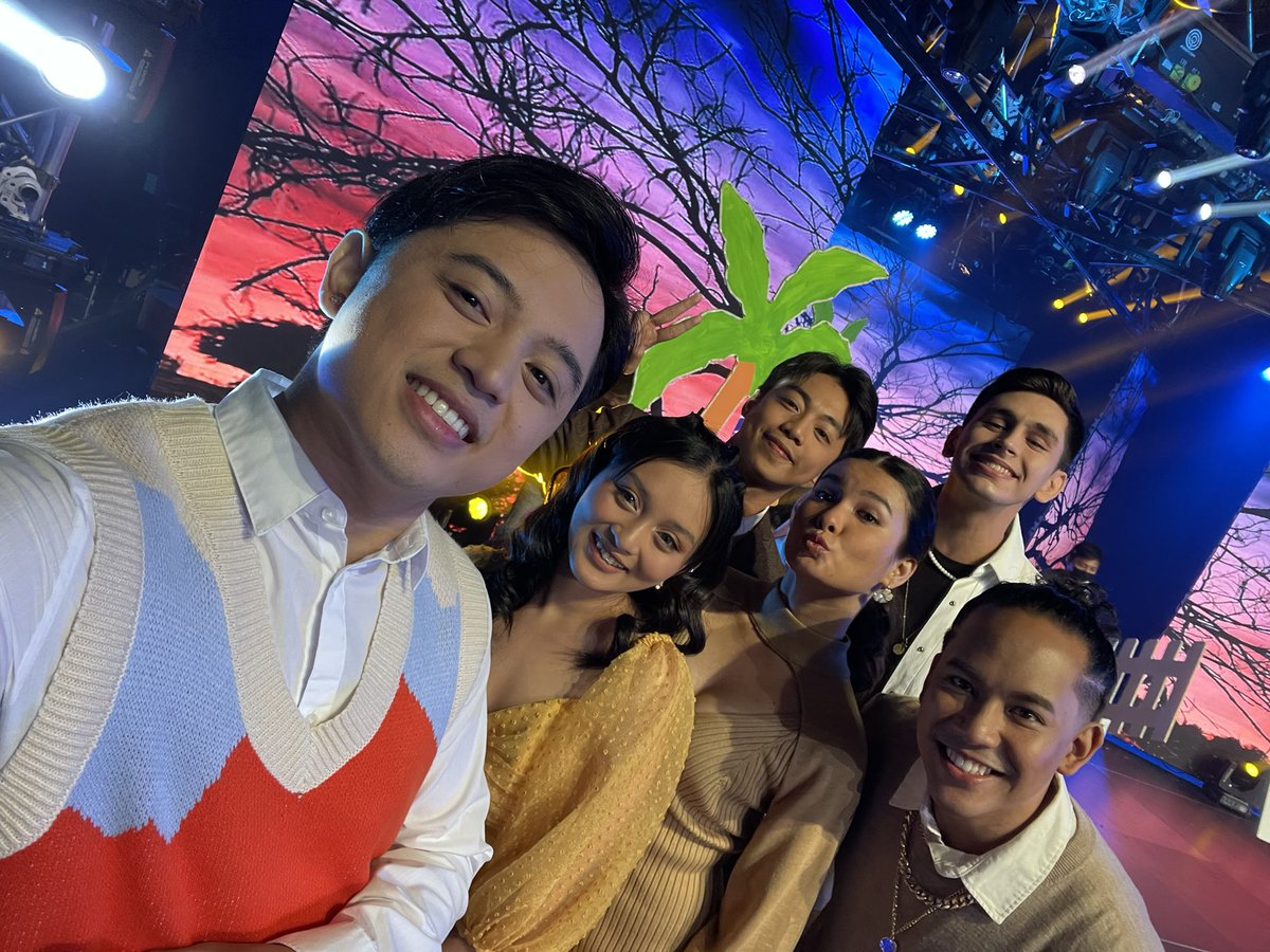 imjeremyg's tweet photo. ASAP Sessionistas :) https://t.co/NOFimIcDJu