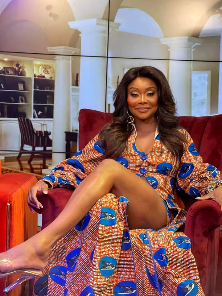 AKgh35's tweet photo. #UnitedShowbiz #UkraineRussianWar #Ghana
#DavidoO2 #showstarboxing #StopPutinNOW #UkraineRussianWar #RussianUkrainianWar
What do you guys think of her https://t.co/1XkUCjTEvV