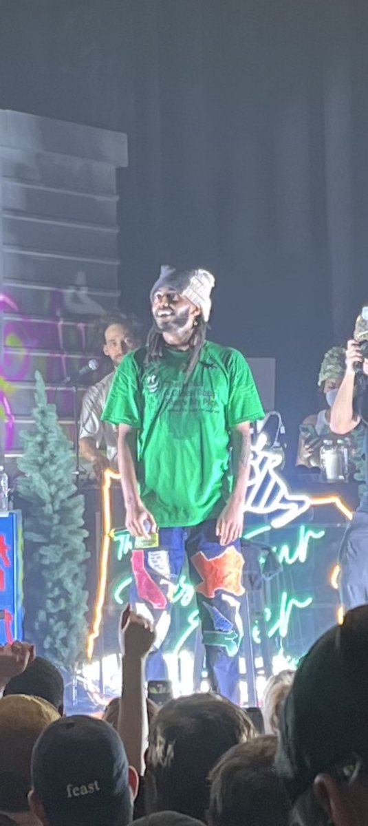 shapelylately's tweet image. how @heyamine had me feelin all night