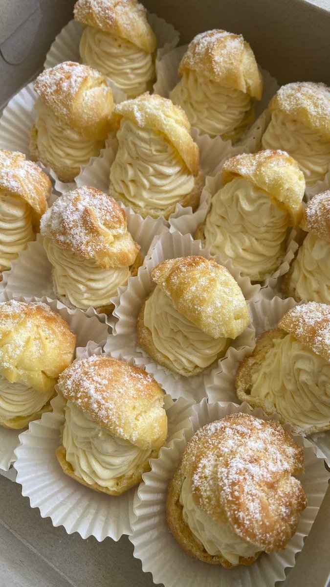 haesoopuff's tweet photo. blessed you eye in this afternoon with Creampuff Custard Cream Cheese 🥯🤤
petang petang ni mesti mengantuk kan... nah cuci mata sikit 😽😽
#TeamHaesoo #BabyHaesoo #Creamhorn #Haesoopuff https://t.co/ybNfbAOOqX