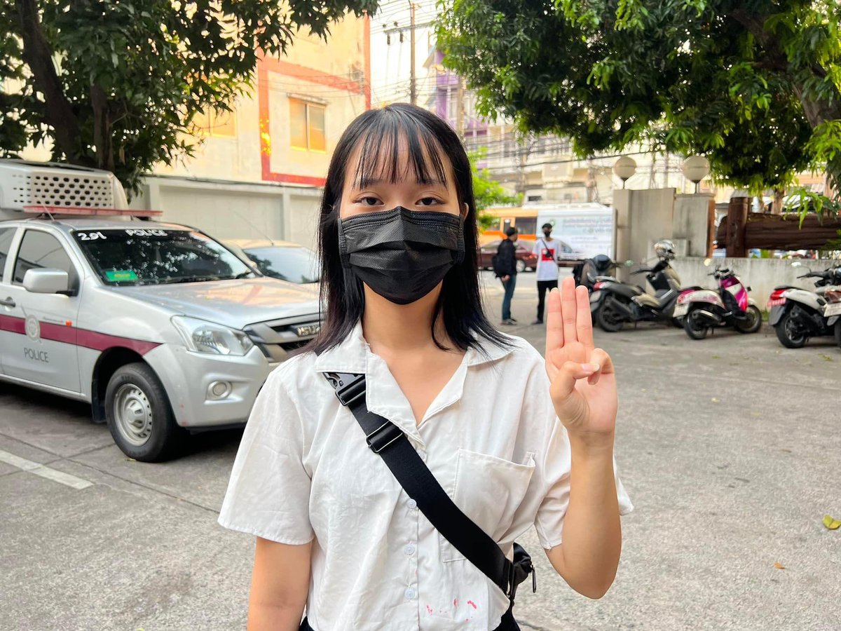 อานนท์ นำภา tweet media