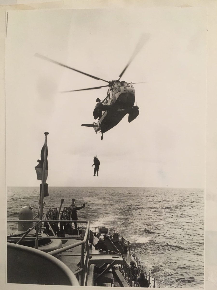 CdrDeuNavalAir's tweet photo. OTD 50 years: Am 06.03.72 fand der Erstflug der 89+50, dem 1. #SEAKING der 🇩🇪 #Marineflieger in 🇬🇧 statt. Seit 50Jahren leistet er verlässliche Dienste für die @deutschemarine &amp; hat wie die 'Huey' &amp; die Transall die Fliegerei in der @bundeswehrInfo ein halbes Jahrhundert geprägt. https://t.co/pZUJhEkAZ2
