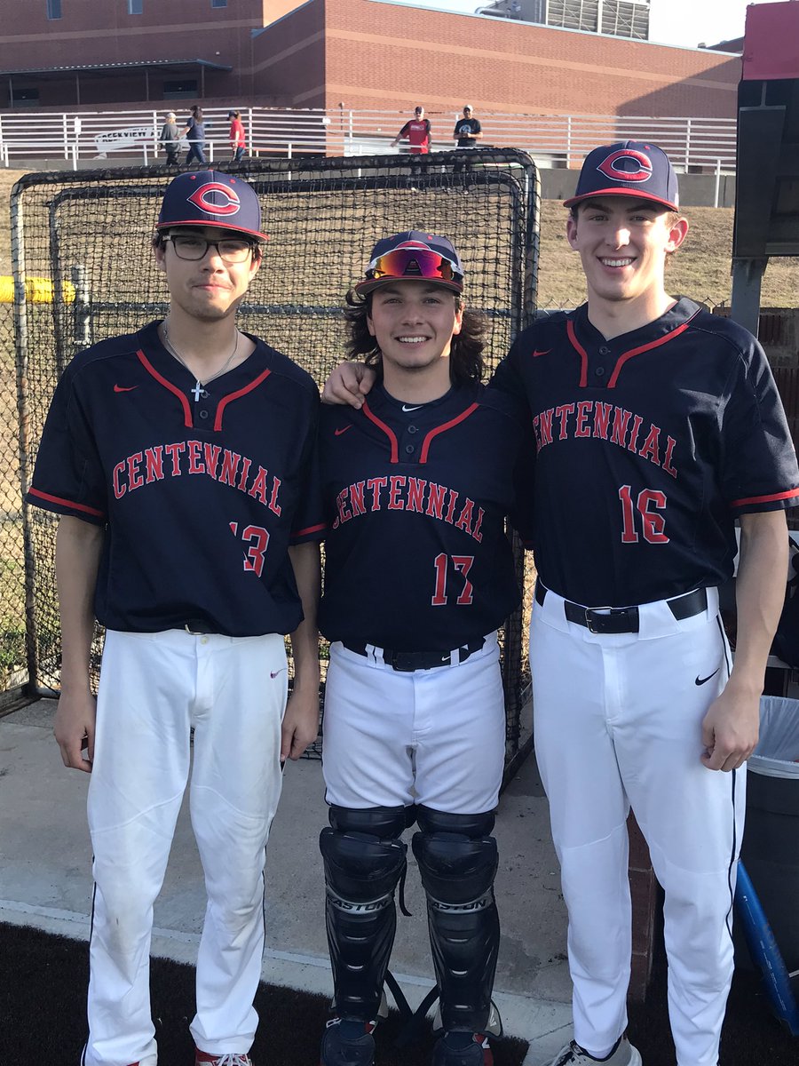 _CaseyAJones's tweet photo. These 3 guys all got their first varsity hit this weekend. The Titans went 3-1 overall and are ready for district play next week! https://t.co/acM95KnmxH