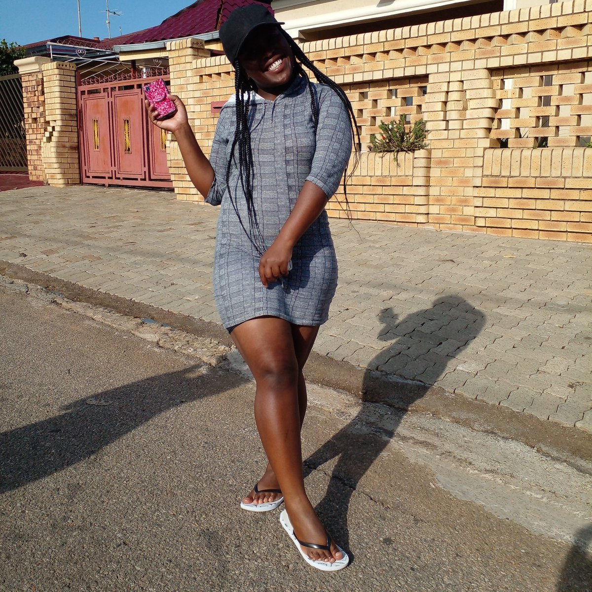 thaandazo's tweet photo. #NewProfilePic https://t.co/jKbT858oUb